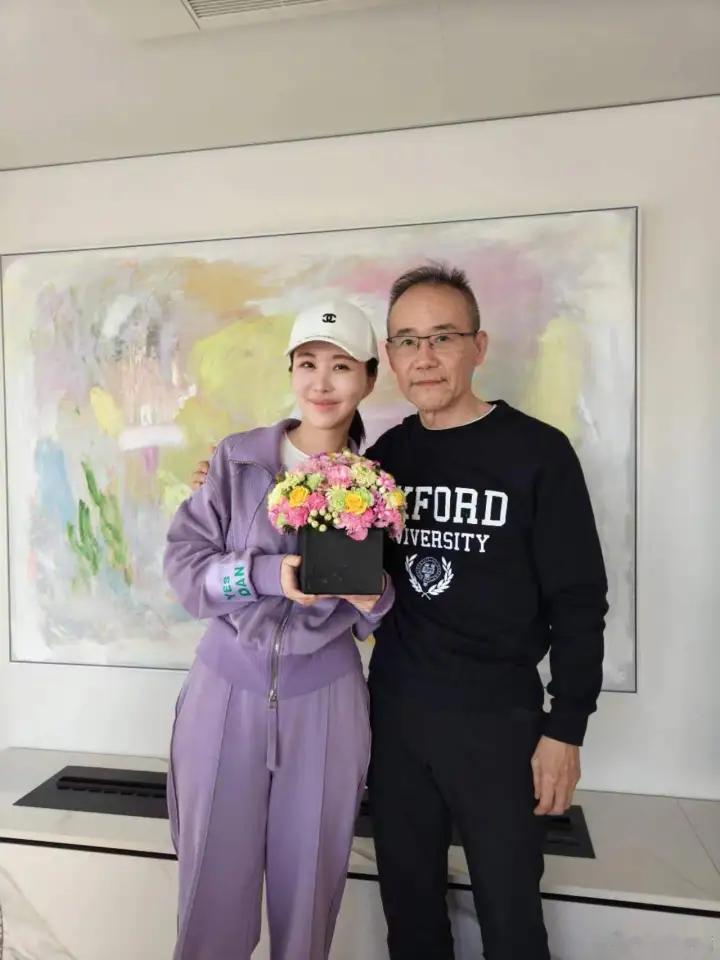 关于王石的传闻，很多大V，胡锡进都表示：他是一位有重大贡献的“过气”企业家，理