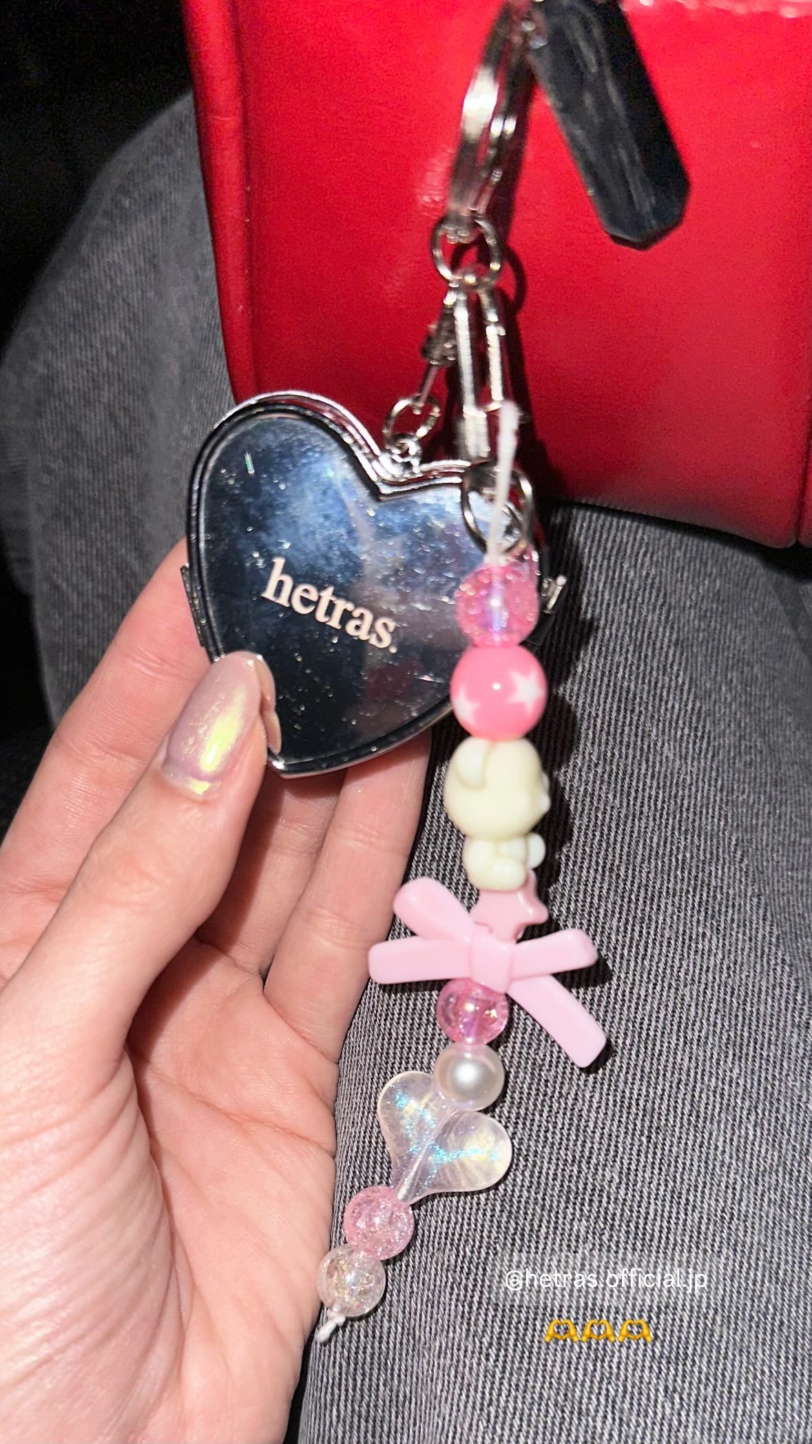 山下美月「空港でマネージャーさんとゆったり過ごしました✈️」