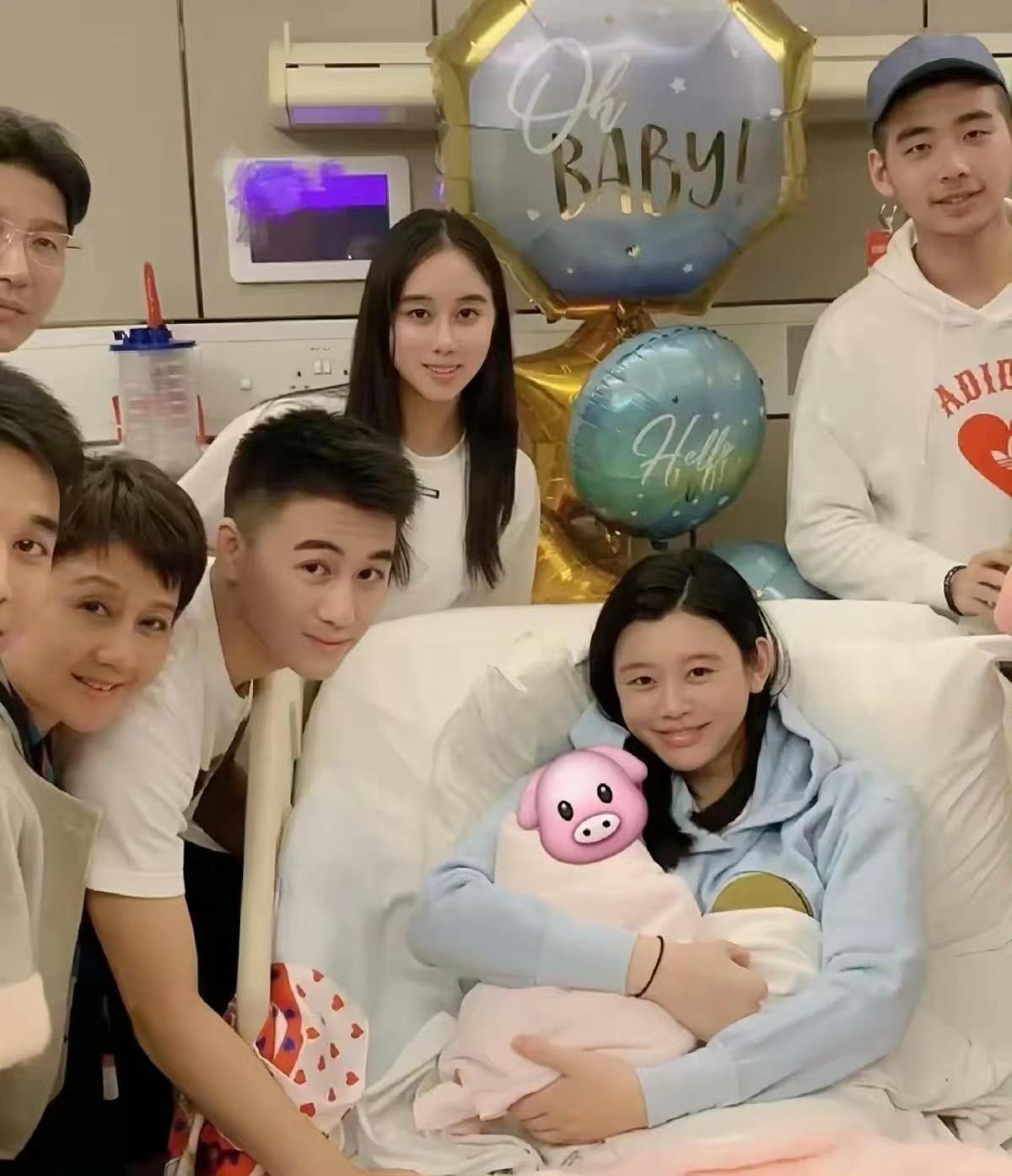 难怪明星们都爱去香港生子，原来是这样啊…​