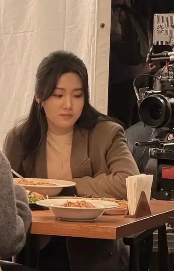 卢昱晓要不要考虑下减肥呢，真的很爱上官浅这个角色啊