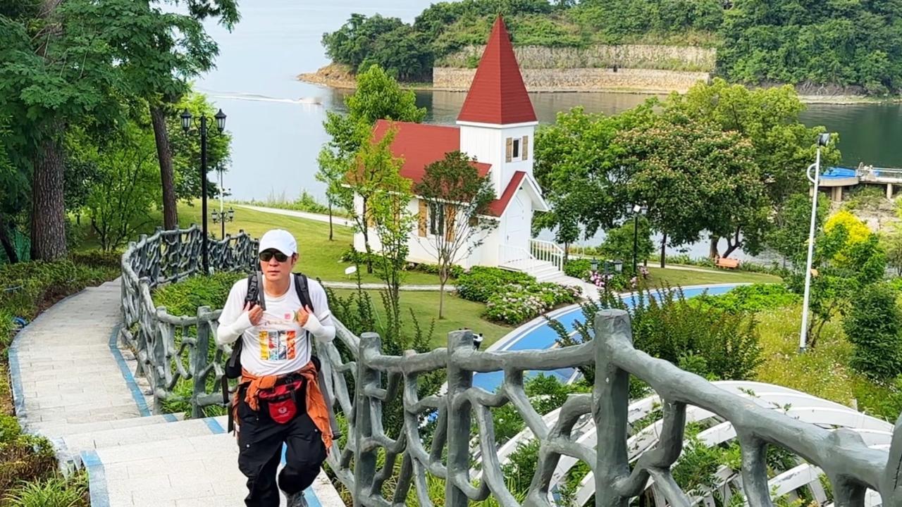 千岛湖旅居，今天带你逛逛千岛湖植物园，拍照还是挺美的，视频已发，图片为视频截图