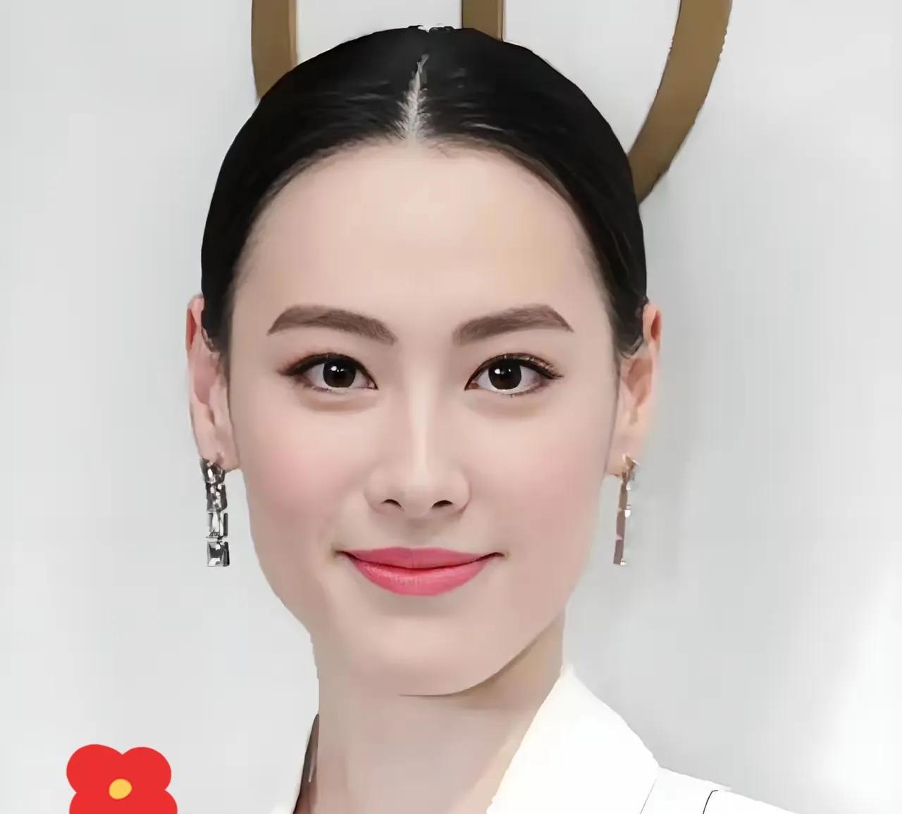 终于明白了！梁洛施为何敢公开新恋情还搬去北京？不是一时冲动，也不是盲目决定，