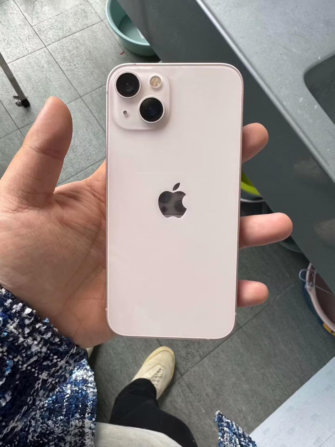 临近苹果秋季发布会，越来越感觉手里的iPhone13变卡了！！据说今年iP