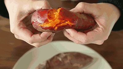 红薯的两种做法，长胖效果大不一样！同样是一块香甜软糯的红薯，有人吃了减脂，