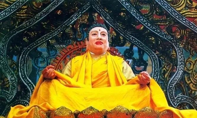 “如来佛祖”朱龙广见到妻子那年，他22岁，她只有14岁8月3日下午，曾在电视剧