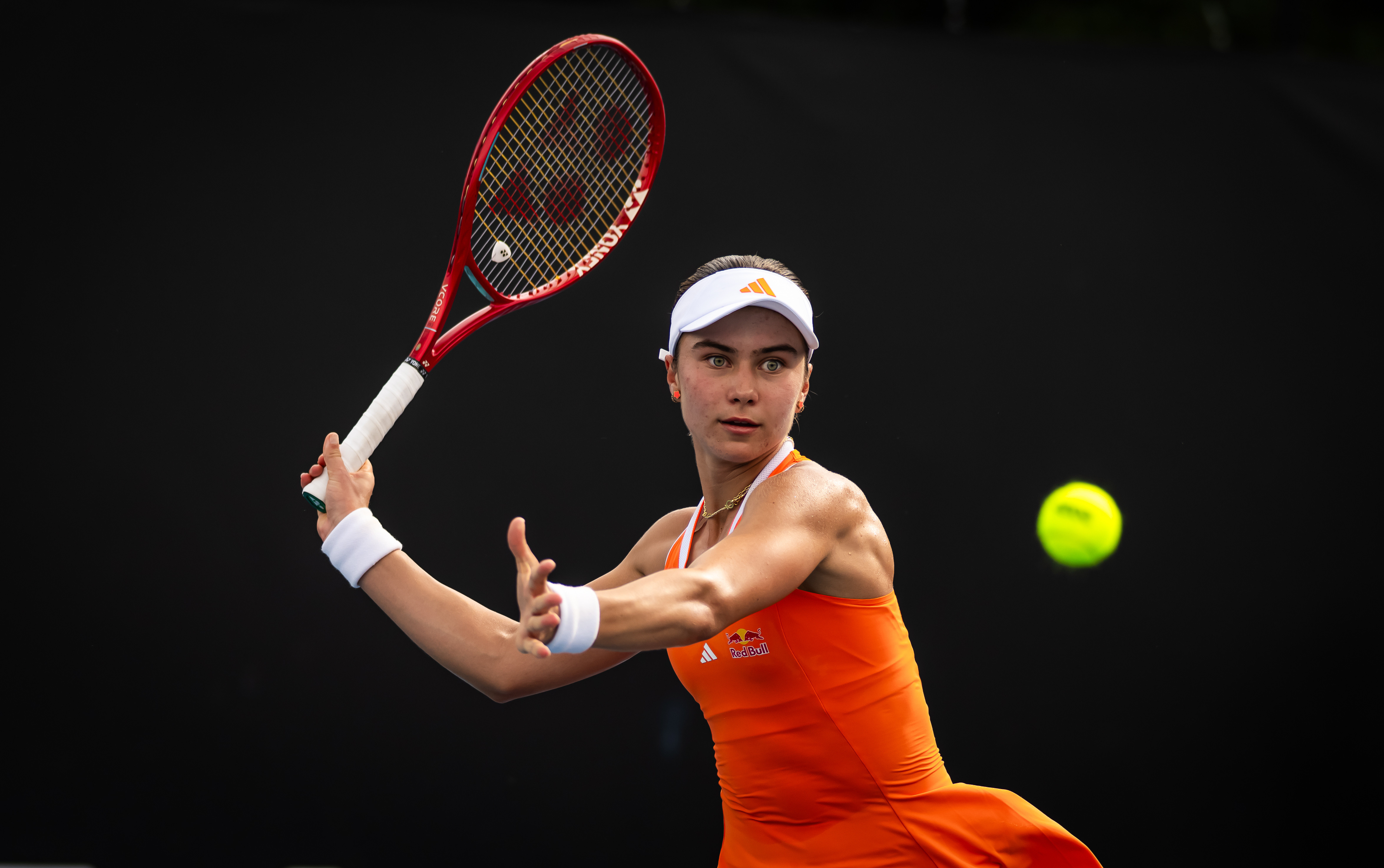 亮数据今年澳网一共有五位青少年选手跻身32强👀✨米拉·安德列娃（18岁）✨约