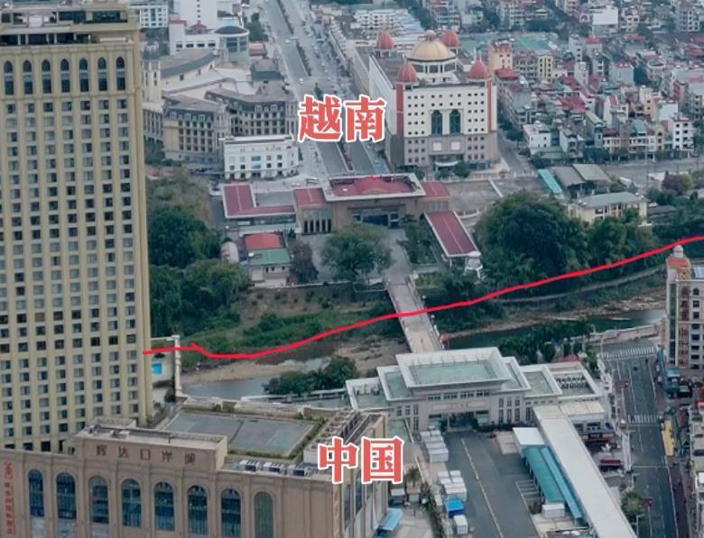 现在中越双方心知肚明一件事：越南南北分裂可能近在眼前，只不过我国还想帮越共一把手
