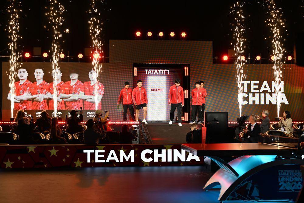 十二连冠！中国队战胜日本队夺得世乒赛男团冠军！在刚刚结束的伦敦世乒赛团体赛男团决