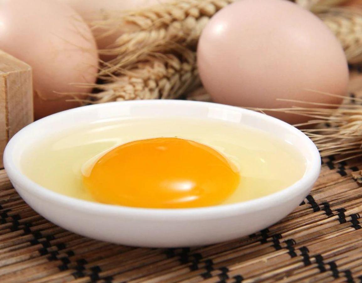 世卫组织建议：停止食用1鸡蛋，或对肝不利，早了解不吃亏一提到鸡蛋，大多数人脑