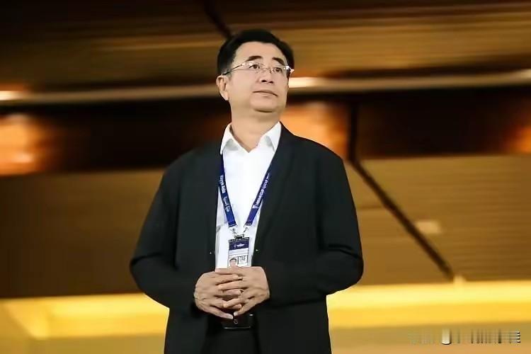 我预料到了争冠路上裁判会有争议也预料到了VAR会成为焦点万万没想到最基本