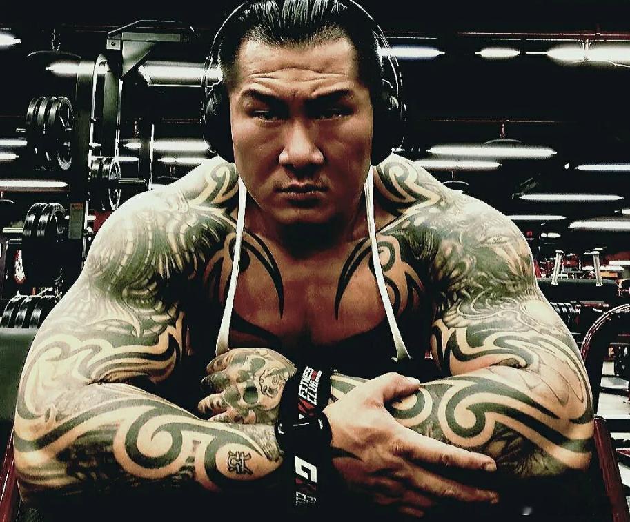 “馆长”要求立个碑文｜孙玉良台湾“馆长”陈之汉，要求大陆在他百年之后，为他立个碑