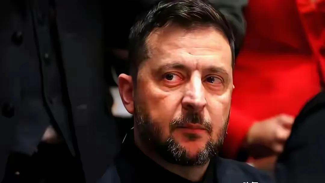 泽连斯基说要“有尊严地结束”。这话听着，有点意思。大哥，你是不是对“尊严