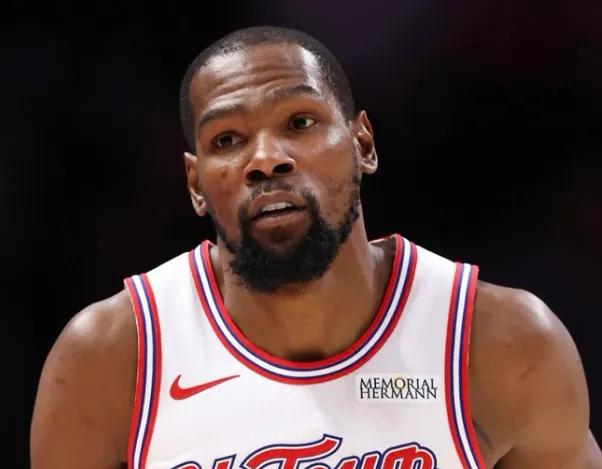 杜兰特本赛季有多累？目前缺席场次：3场两场个人原因，一场脚踝扭伤休战总