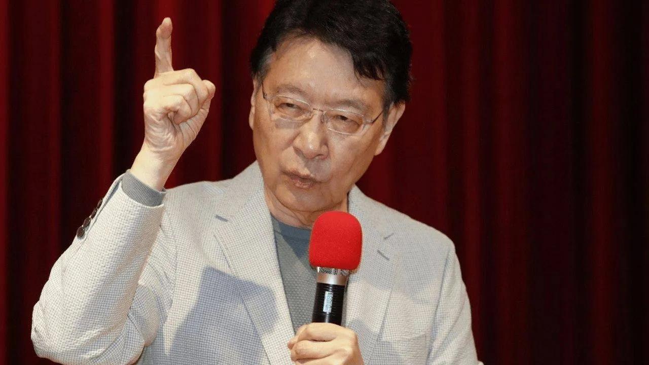 专访沈伯洋被骂刻意造势，赵少康反而说：是你们在蹭我的热度一个媒体人，被人骂“