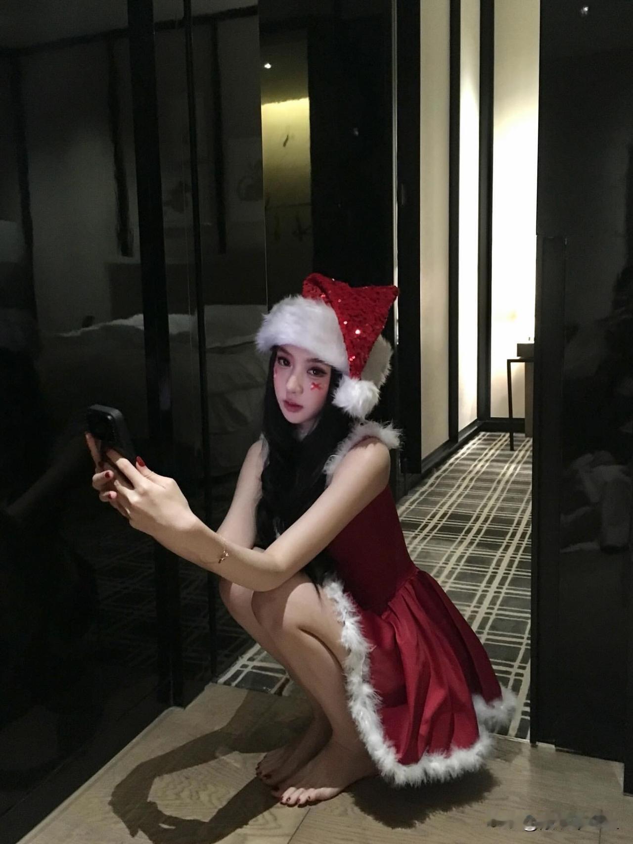 原来世上真的有圣诞老人，会把爱的奇迹给勇敢的人✨