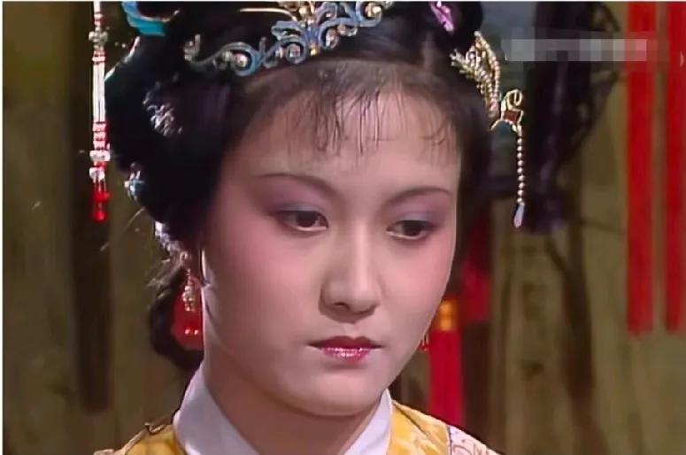 再看红楼梦孙绍祖敢把迎春往死里虐，真不是因为她是“皇妃之妹”“公侯千金”就没分
