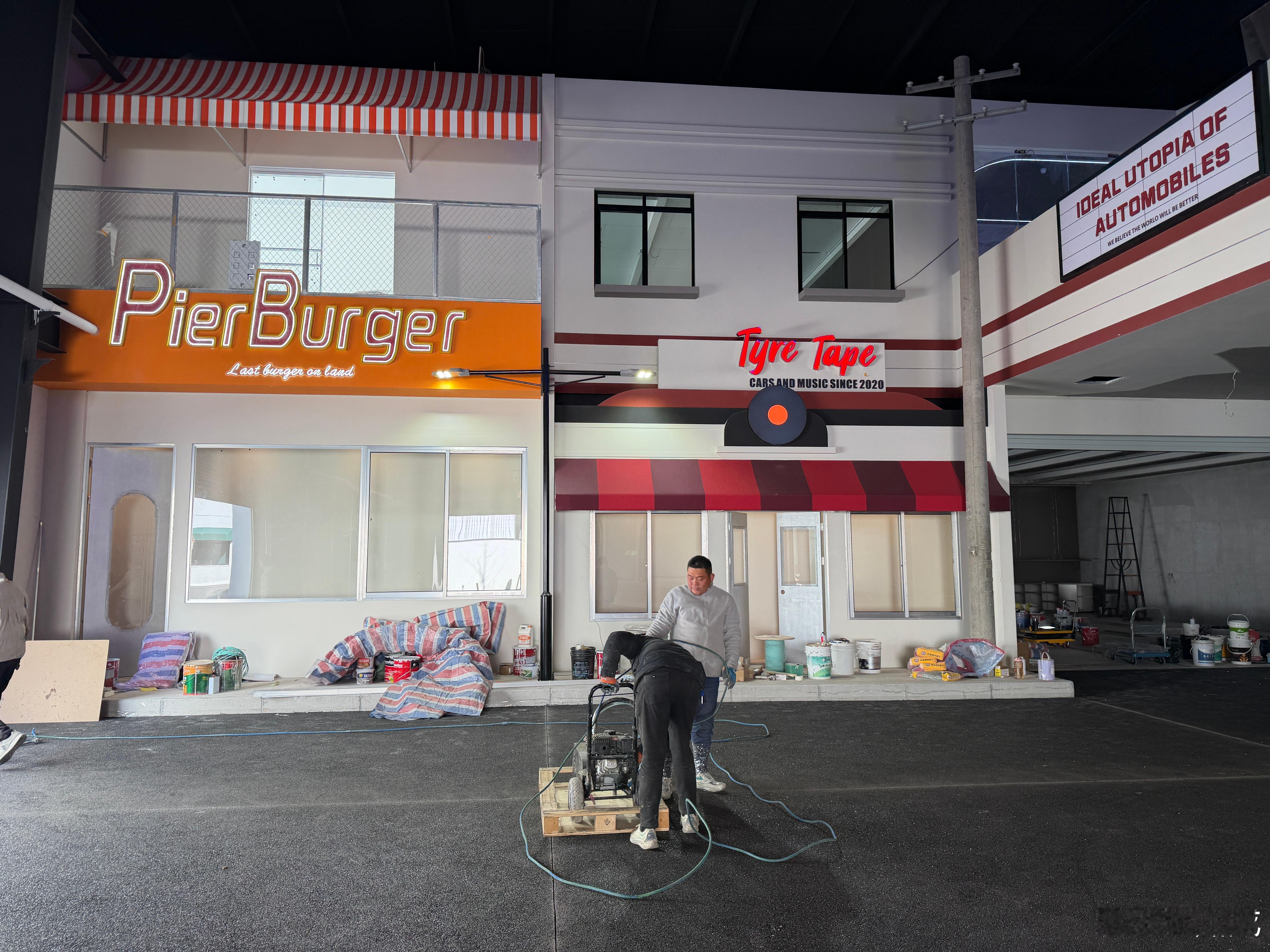 以后再也不装修了，还没装好，一整年还没好