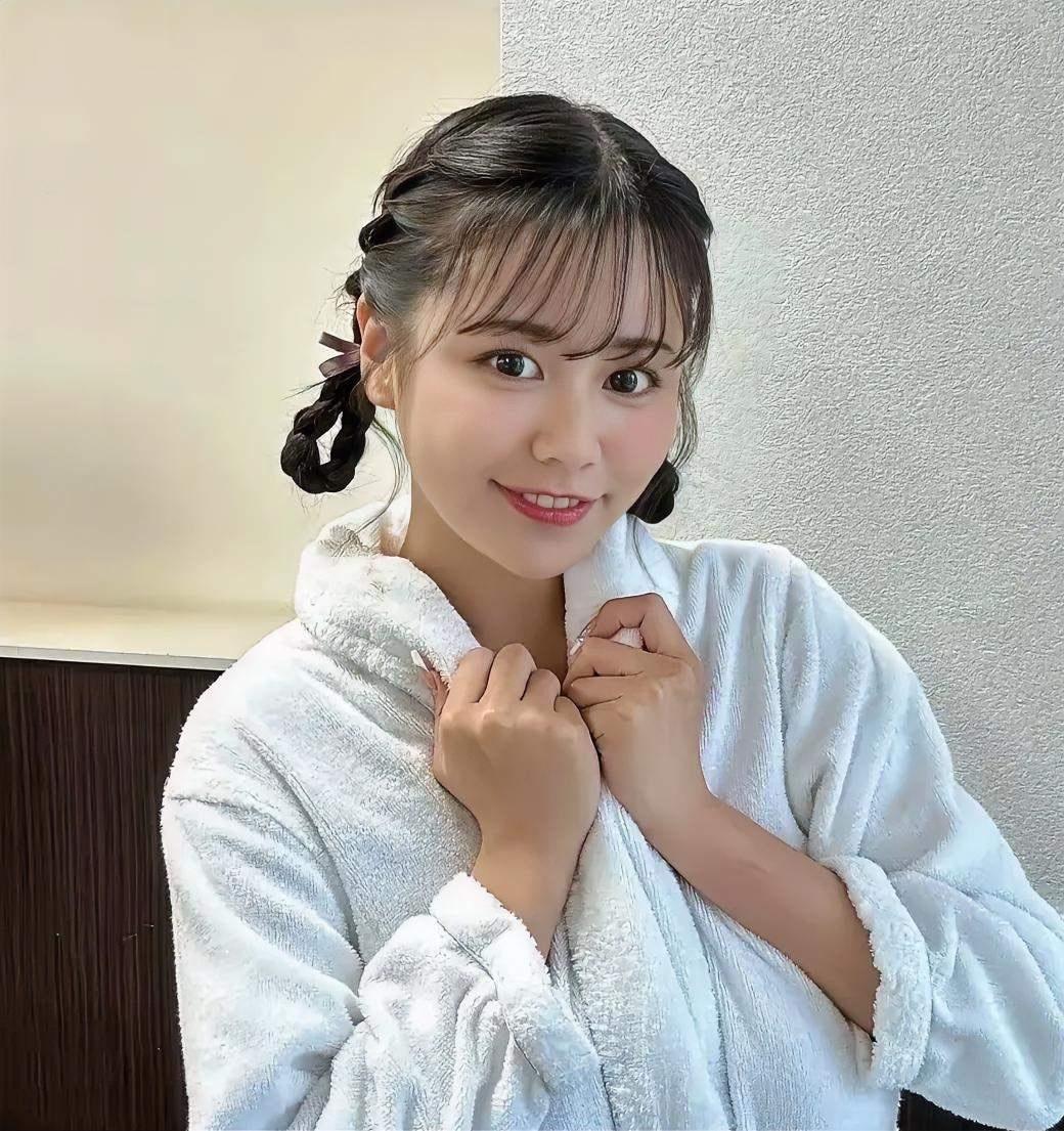 日本女演员田野憂向熊本7.1级强震灾区捐了300万日元，还自掏腰包买饮用水、纸尿