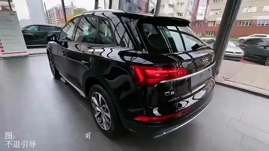 奥迪Q5L到店实测：30万级选它还是途观L？戳中成年人的面子与里子奥迪Q5