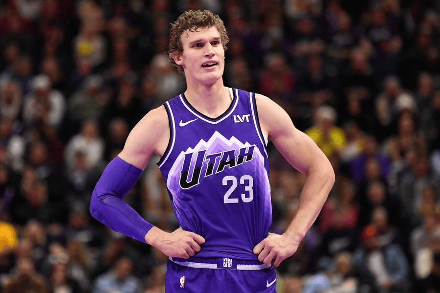 马尔卡宁: FIBA身体对抗更强烈, 比NBA更硬一些