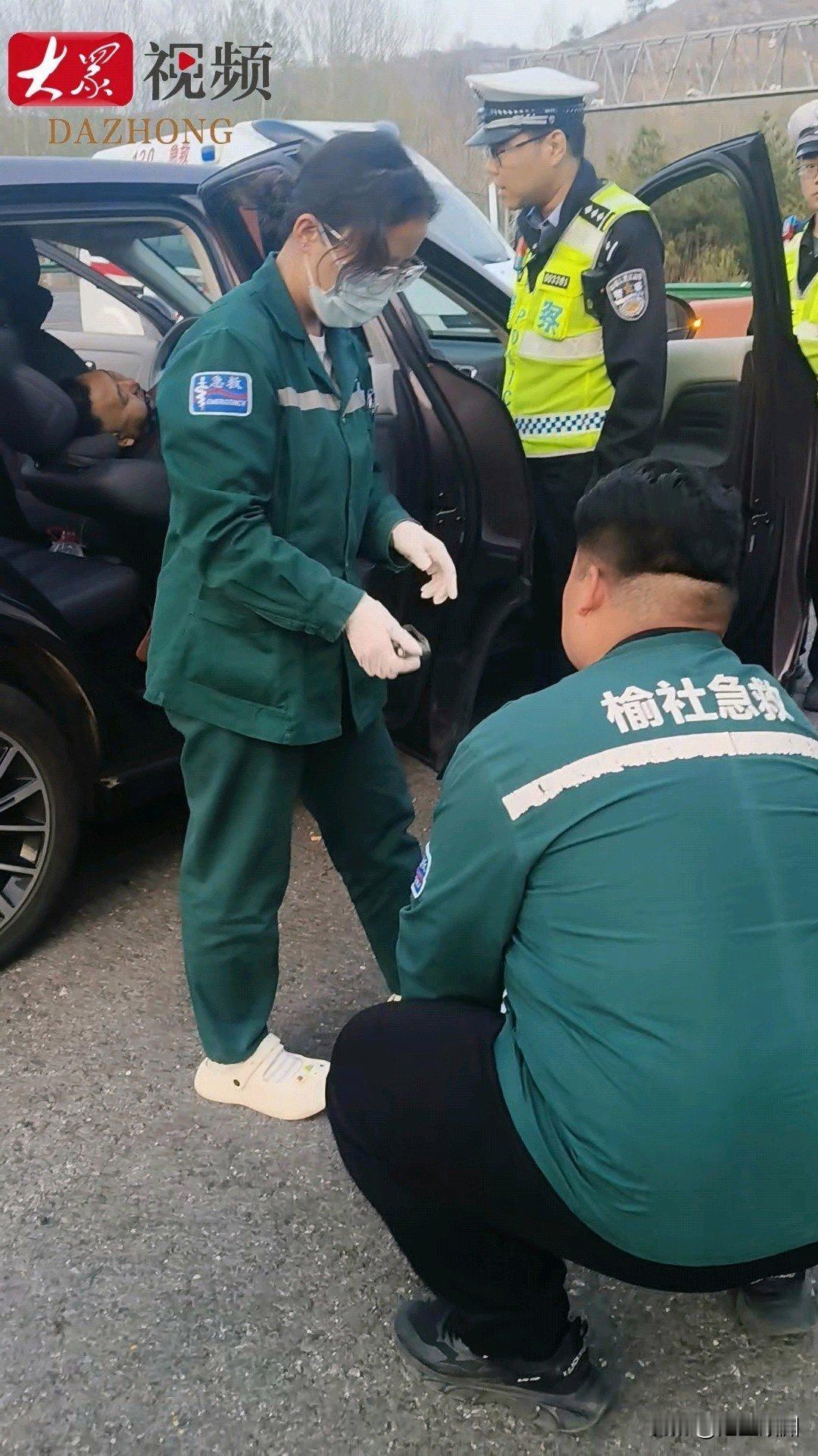 留遗言闯毒烟！菏泽00后小伙一句话看哭千万人隧道突发大火，浓烟遮天蔽日，逃