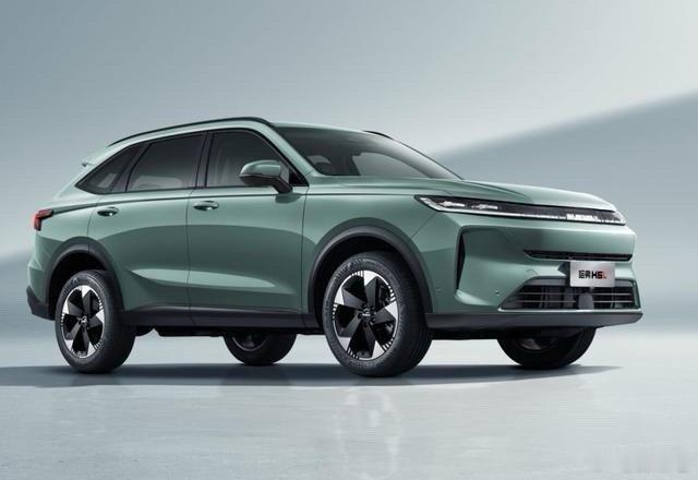 10万级SUV卷王来了！哈弗H6L上市直接“以大欺小”10万级燃油SUV市场又迎