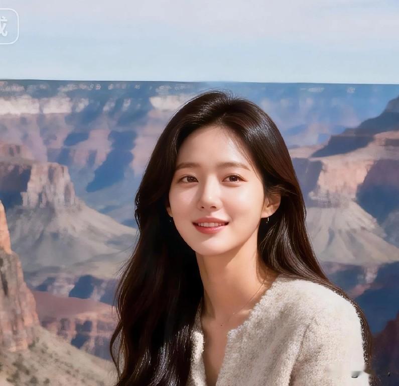 她正坐在峡谷的石头上休息，微笑着。粗花呢外套蹭着岩石，远山是红褐色的。天空很干净