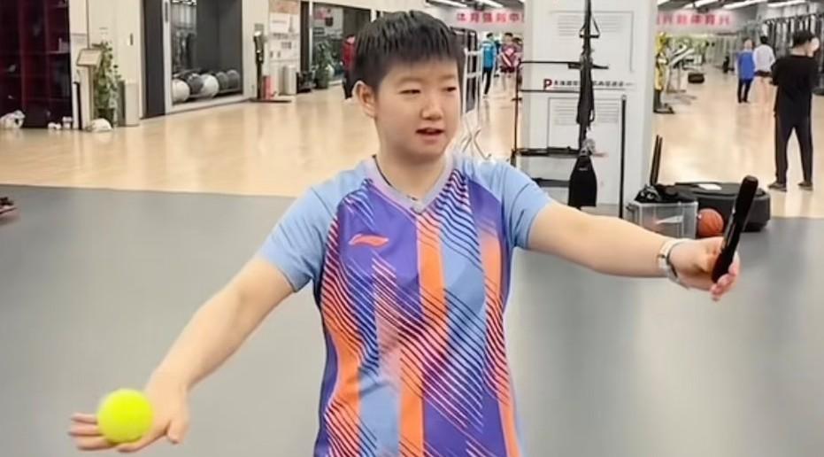 终于明白了孙颖莎为啥能世界第一了别人大年初一出去玩，她倒好，大年初一照样