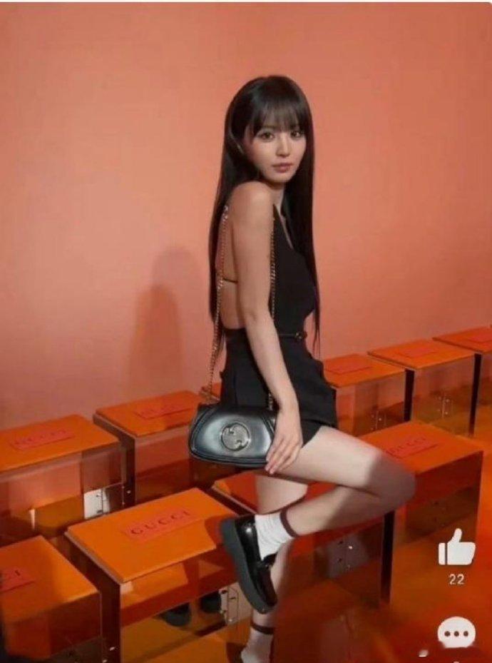 什么？有网友说田曦薇这是致敬赵露思？