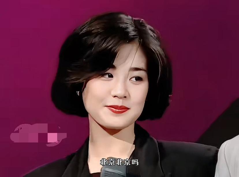 这样的女演员才叫漂亮有气质。以前的女演员多好，纯天然、也不会瘦的像麻秆一样。