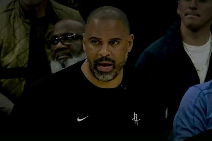 火箭的灵魂终于回来了！！！知耻而后勇：在火箭连续被西部倒数前三耻辱逆转之后，