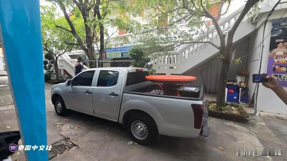 一张橙色圆桌，炸翻泰国皇家寺庙！住持被带走，桌子竟被指“不祥”谁能想到，让泰