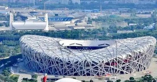 鸟巢“账本”曝光：2003年开工，耗费34亿占据北京黄金地段，每年维护费用高达8