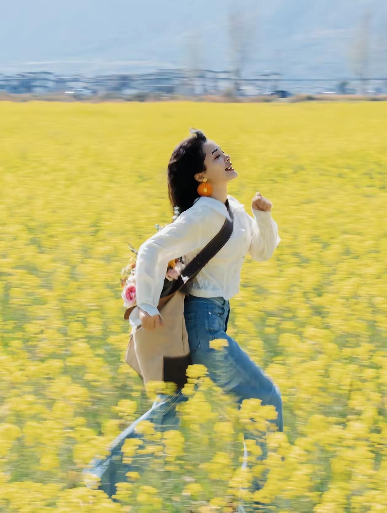 网络上有句很火的话：“性欲是人的生命力，其实很多人都不知道性欲是成年人最顶级的