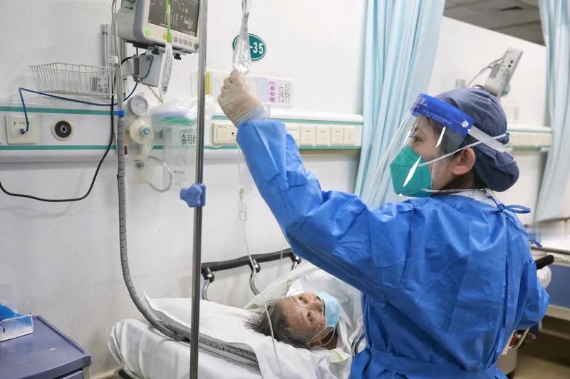 北大护理专业想留住学生，很简单，毕业包分配，毕业分配到北京各大医院，给解决北京户