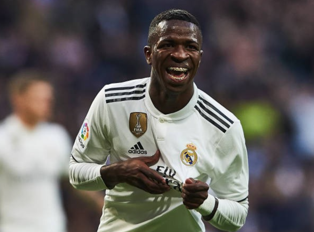 据《阿斯报》皇马跟队记者JoséFélixDíaz的消息，维尼修斯续约可能很