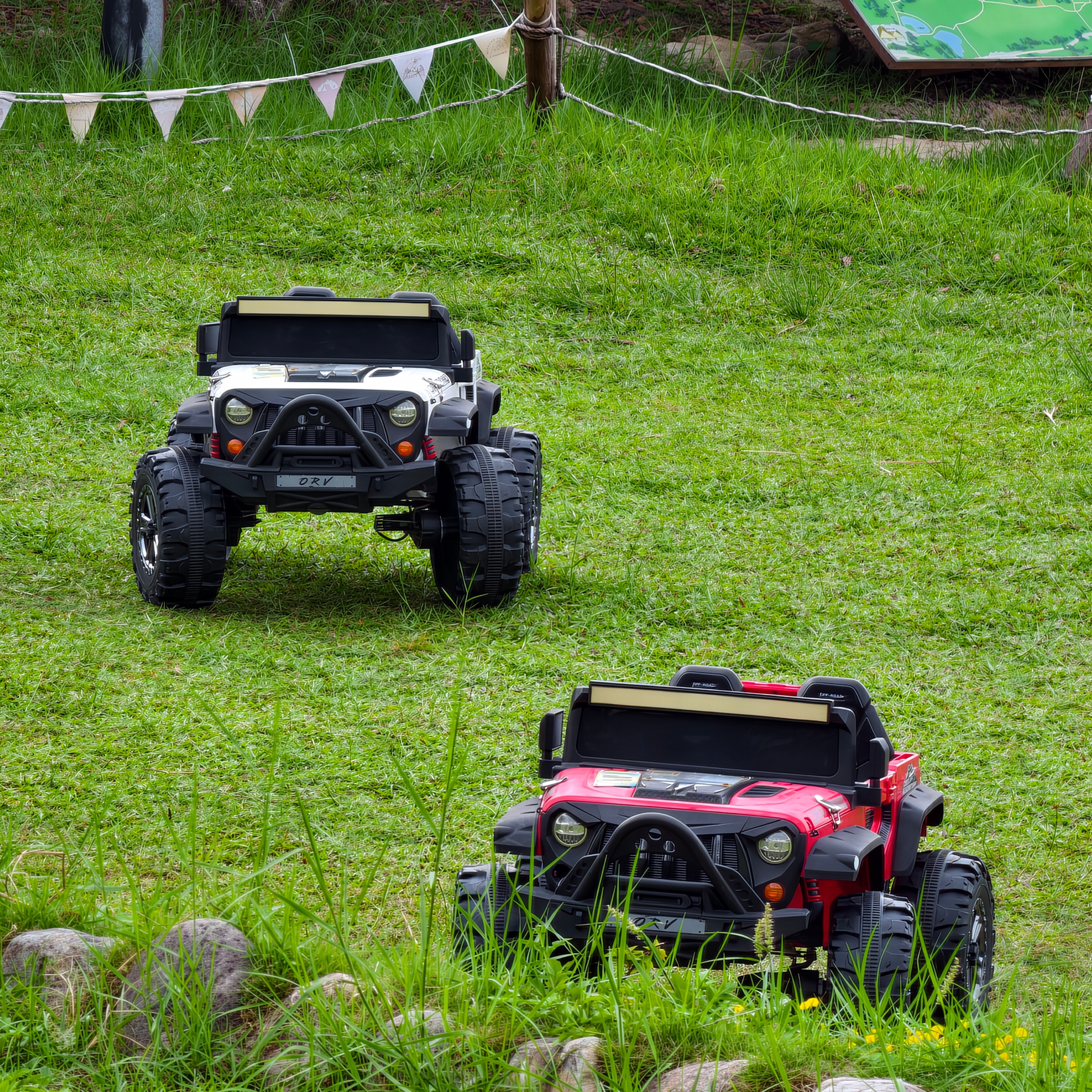 小宝宝，陪一辆🚜😋​​​