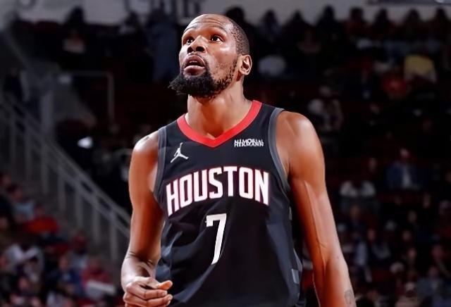 火箭凯尔特人明日伤病名单！火箭这边——杜兰特（左脚踝扭伤）大概率出战！范弗利特（