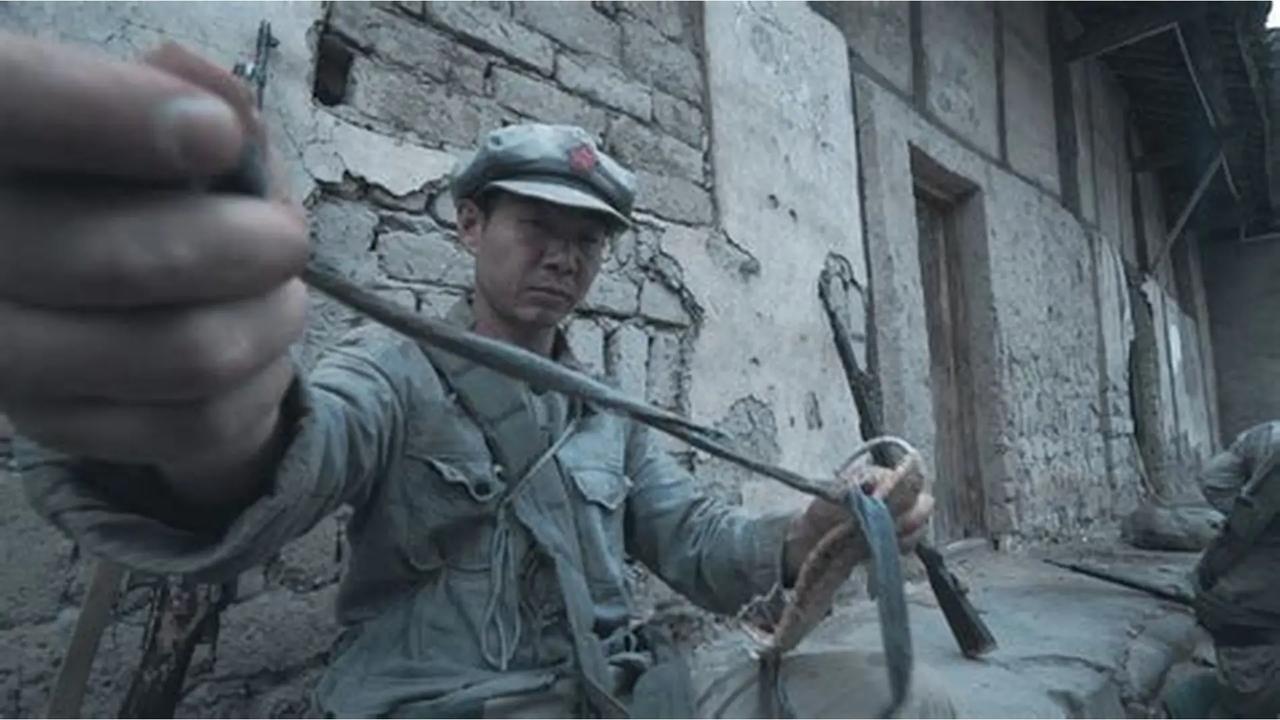 比子弹更狠的是拉肚子。揭秘长征中90%的人是怎么牺牲的。长征出发时红军有八万六千