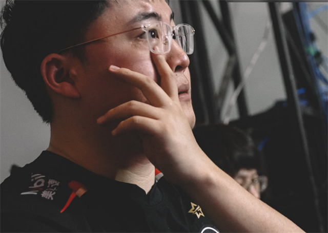 距离乌兹打进s13世界赛, 只差一场BO5! 对手是老熟人jkl或者gala