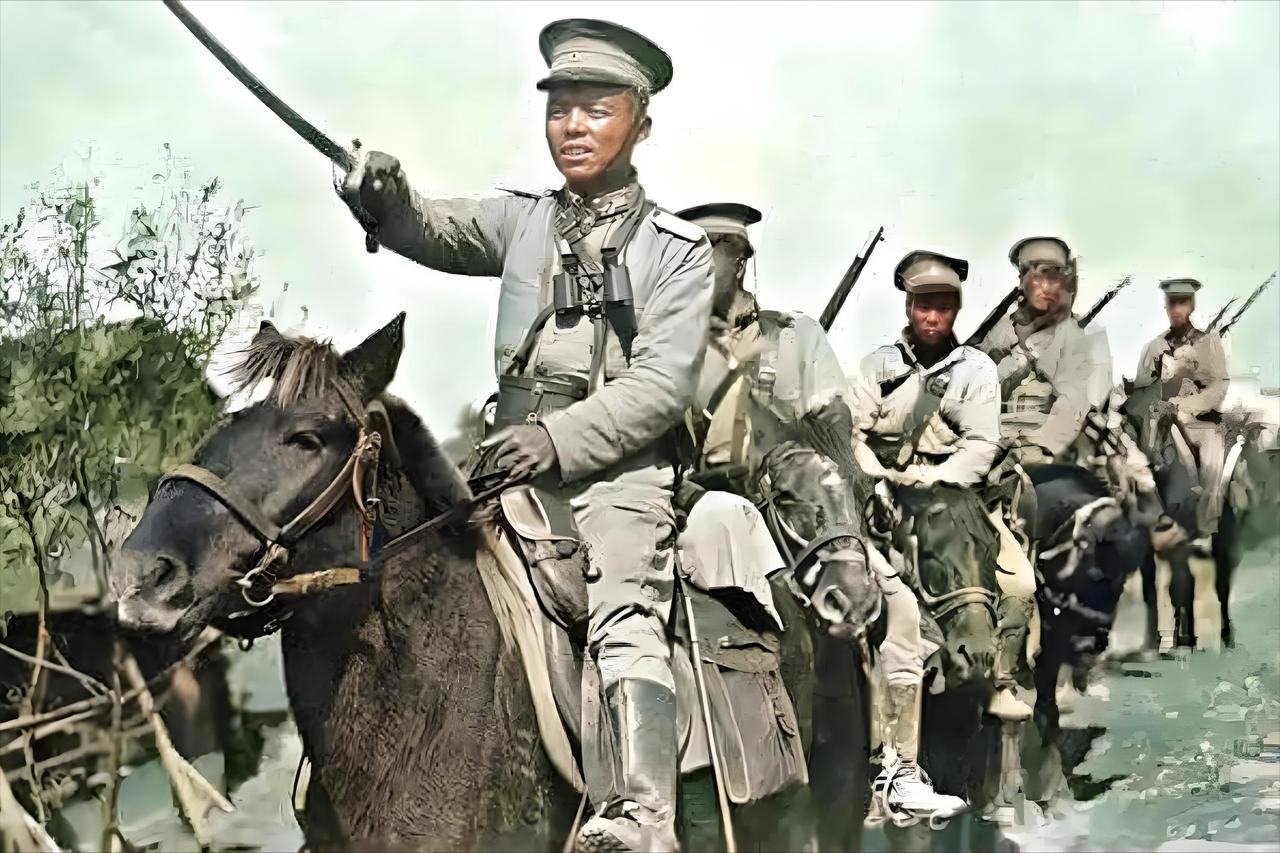 36个师，这是大清赌上国运的数字。1905年，紫禁城里的那帮人拍板：砸锅卖铁也要