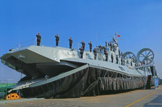 2009年，我国斥资3.15亿美元从乌克兰引进4艘欧洲野牛大型气垫登陆艇，消息传
