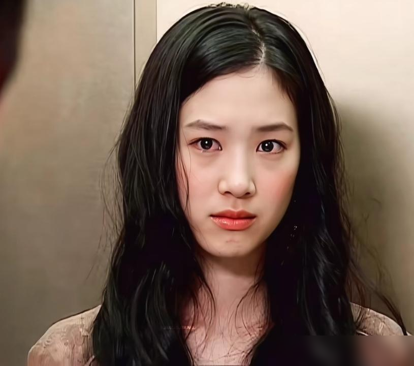 玄彬问孙艺珍：我们俩之间有过爱情吗？这话搁十年前我肯定觉得是渣男发言，现在听着咋这么踏实。年轻时看《