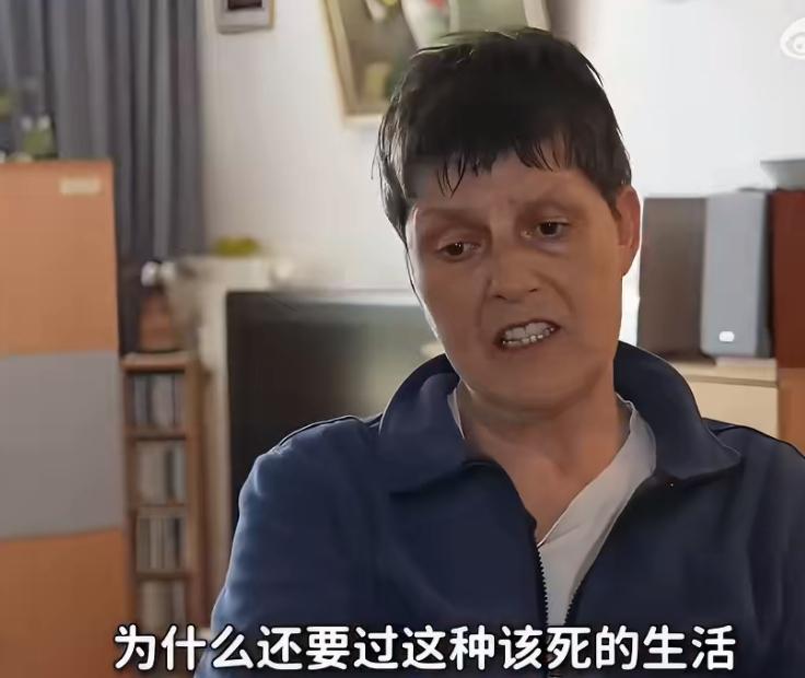 不是说德国的福利很好吗？怎么德国老人吃不上饭了，这个德国老人一个月只有800欧退