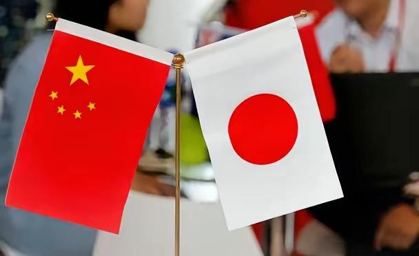 10月8日，丰田社长首次访华，第一站就到了广州，当天，中国一汽、广汽集团与丰田汽