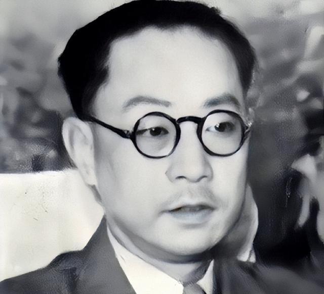 1943年，李士群被日军毒杀后，其妻子叶吉卿大闹日本司令部要讨个说法。这时一名日