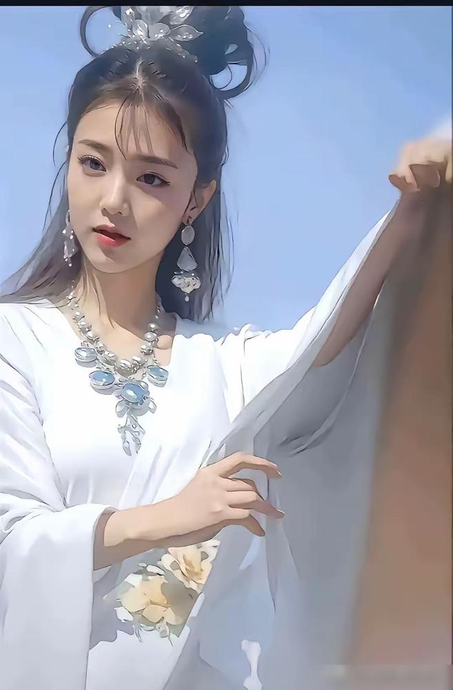 扒了3天，终于挖出86版《西游记》一个猛料：风婆婆，竟是15岁初中生演的可能