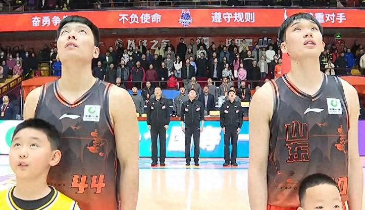 陈培东要去北京？山东真该先想清楚一件事陈培东离队去北京的传闻一出来，山东球迷