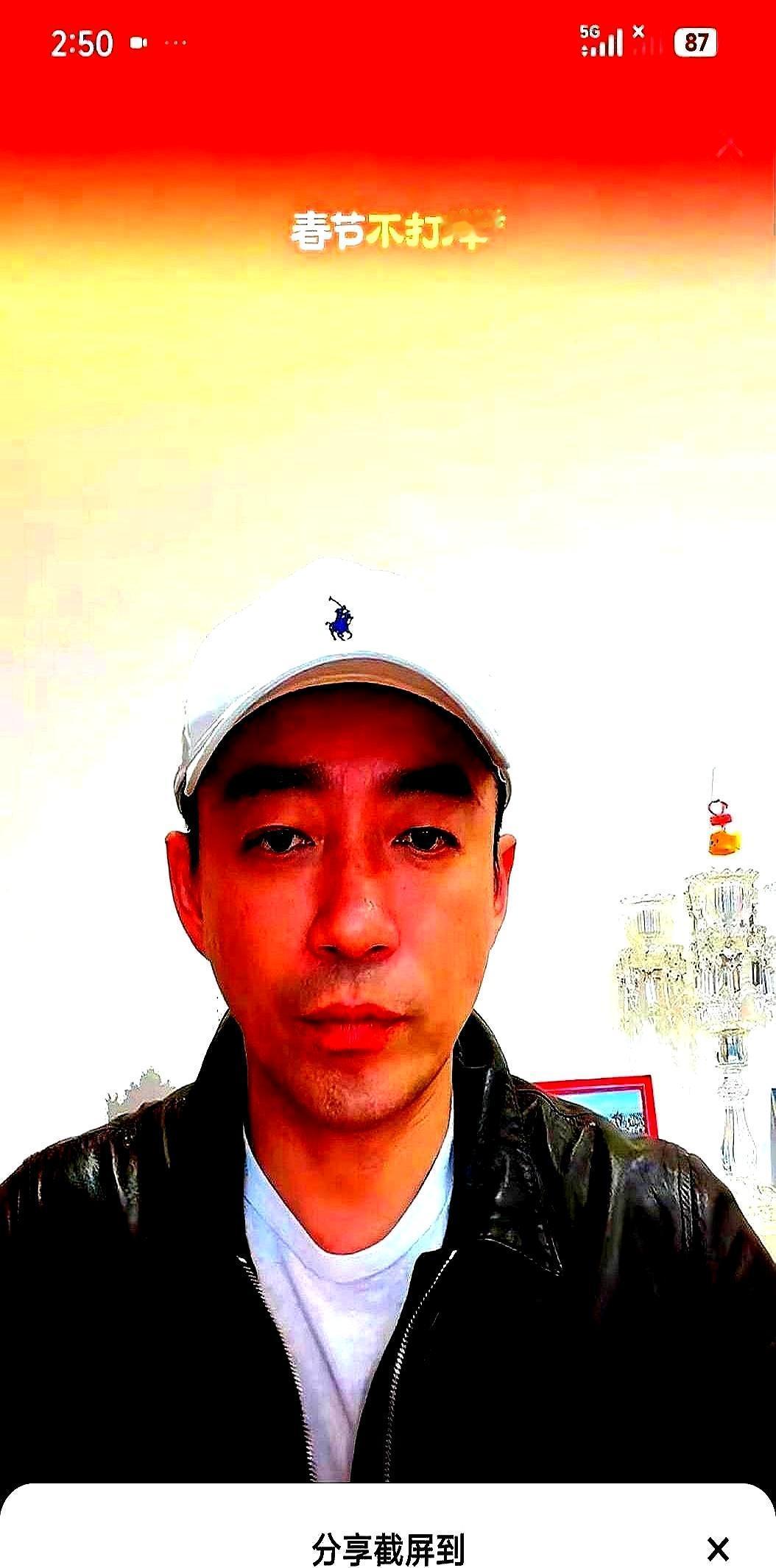 汪小菲喊了声“倒水”，马筱梅挺着大肚子，却一动不动。旁边的小玥儿听到，立马