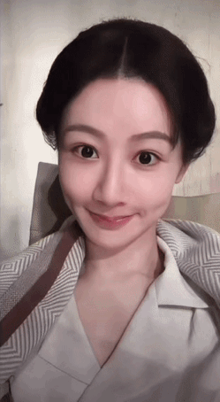 1月13日，杨紫待播剧6部，接下来2个月播3部，真是拍完一部播一部！有2部钉子